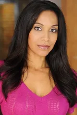 Lucia Walters